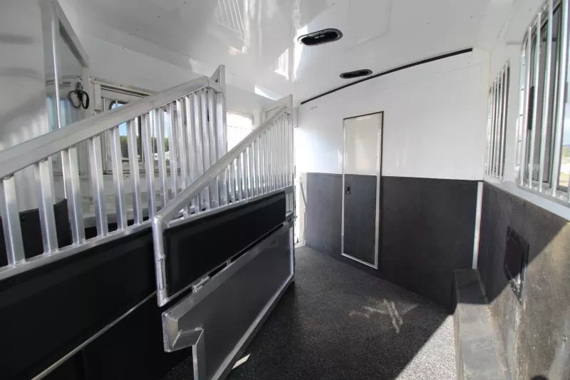 used Horse Trailers Exiss Trailers  for sale, in Woodland, WA Thumbnail 28