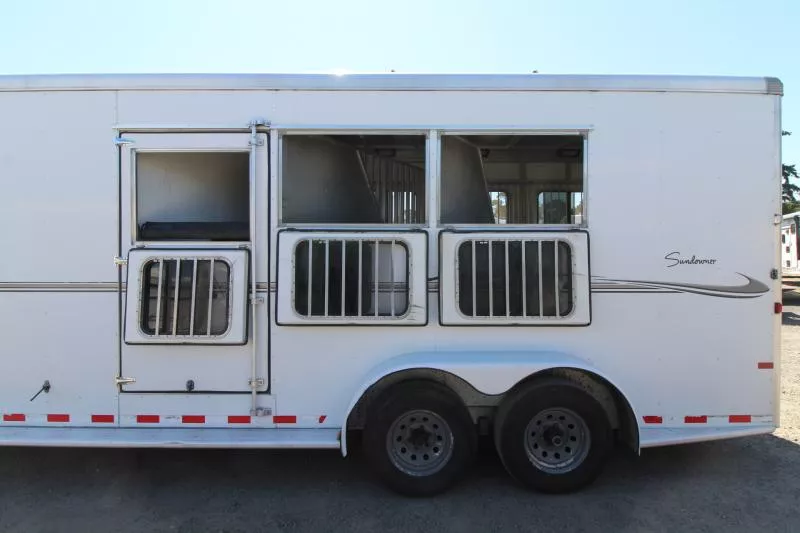used Horse Trailers Sundowner Trailers  for sale, in Woodland, WA Thumbnail 3