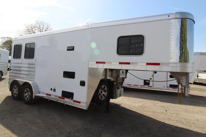 2023 Exiss Escape 7204 4' SW Living Quarters 2 Horse Trailer Solid