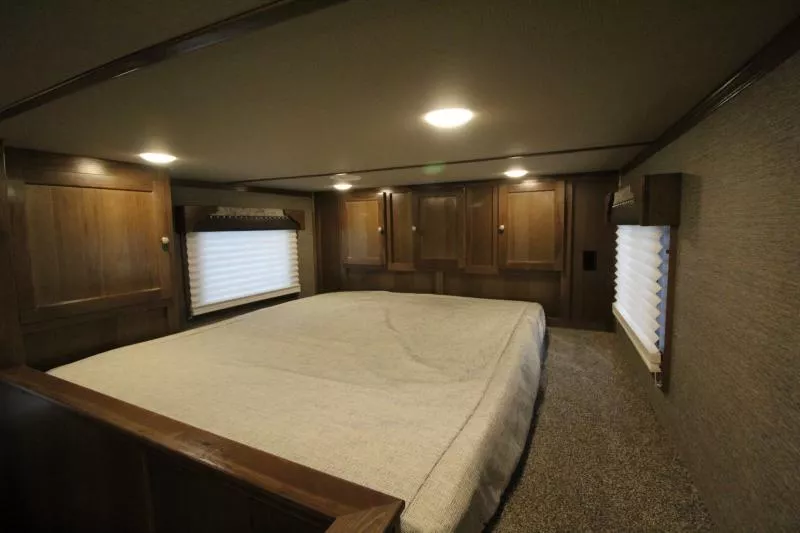 new Horse Trailers SMC Horse Trailers  for sale, in Woodland, WA Thumbnail 5