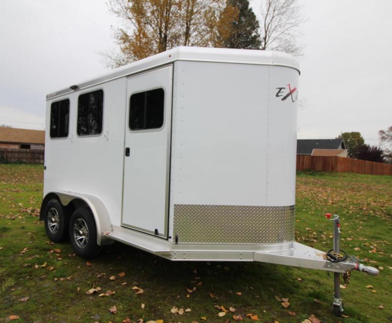 2022 Exiss Trailers Exiss Express SS 2 Horse Trailer EASY CARE