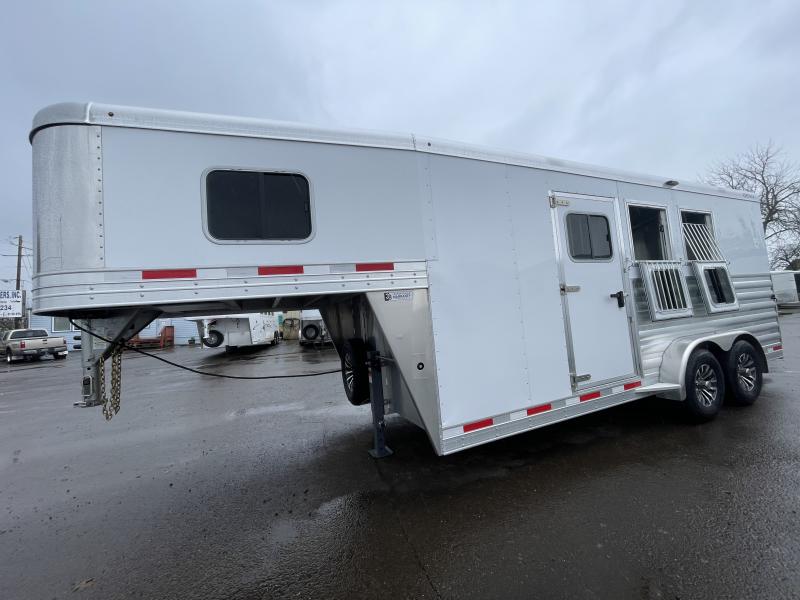  PRICE REDUCED $3200! NEW 2024 Exiss 7300 3H GN - Easy Care Floor - Warmblood Height - All Aluminum-  