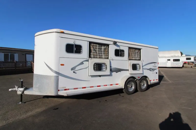 used Horse Trailers Logan Coach  for sale, in Woodland, WA Thumbnail 2