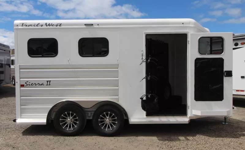 2026 Trails West Sierra II 2 Horse Trailer
