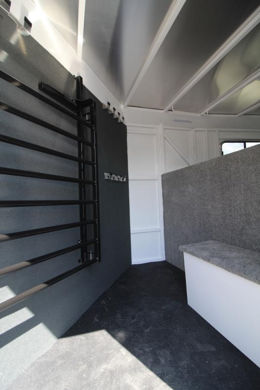 2024 Trails West Classic Gooseneck 3 Horse Trailer Living Quarter