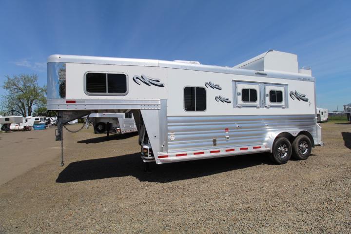 2021 Platinum Coach 6'8" Outlaw Proline 2H LQ-Hay Pod-Gen Prepped Horse Trailer 2021 Platinum Coach 6'8" Outlaw Proline 2H LQ-Hay Pod-Gen Prepped Horse Trailer
