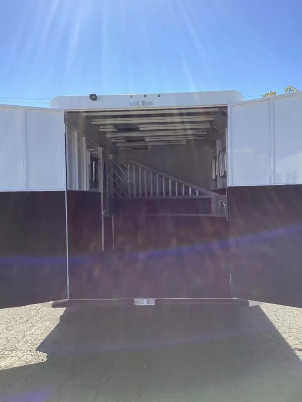 used Horse Trailers Trails West Manufacturing  for sale, in Albany, OR Thumbnail 3