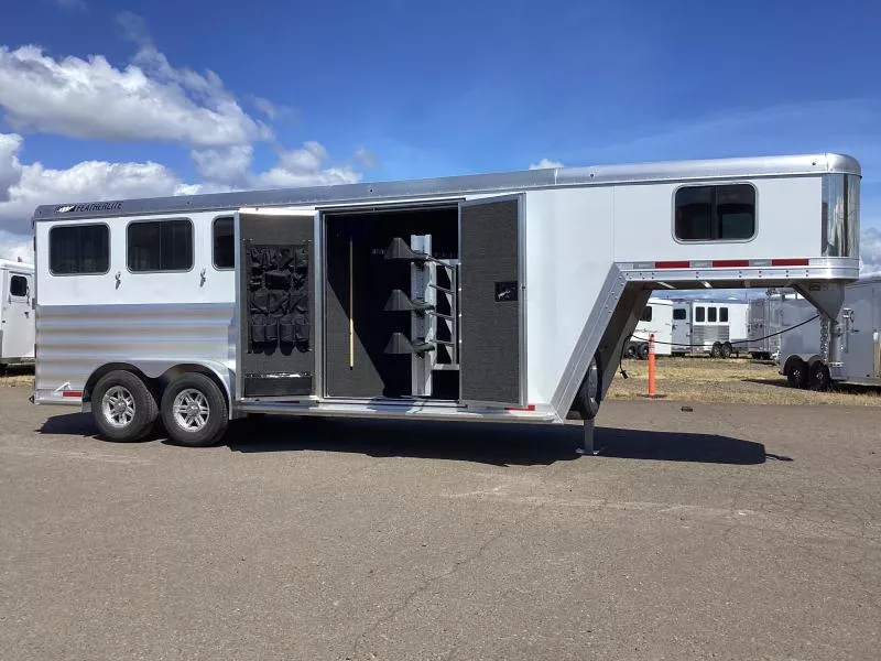 2025 Featherlite 9600 3 Horse-Premier Tack-7' Tall-50" Slant Wall Dressing Room-Water Tank