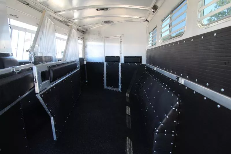used Horse Trailers Platinum Coach  for sale, in Woodland, WA Thumbnail 28