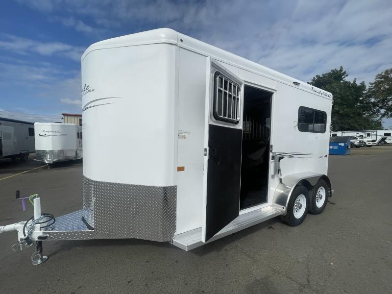 2023 Trails West Manufacturing Royale Plus Horse Trailer 2023 Trails West Manufacturing Royale Plus Horse Trailer
