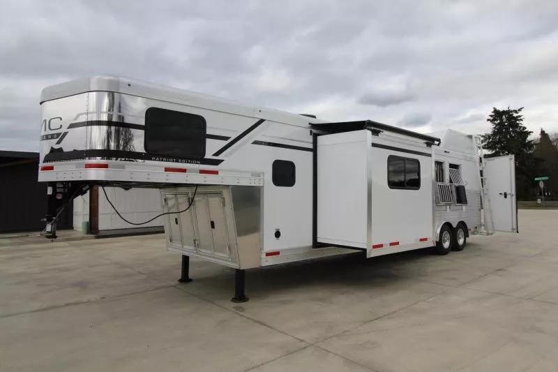 new Horse Trailers SMC Horse Trailers  for sale, in Woodland, WA Thumbnail 3