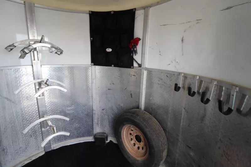 used Horse Trailers Circle J Trailers  for sale, in Woodland, WA Thumbnail 4
