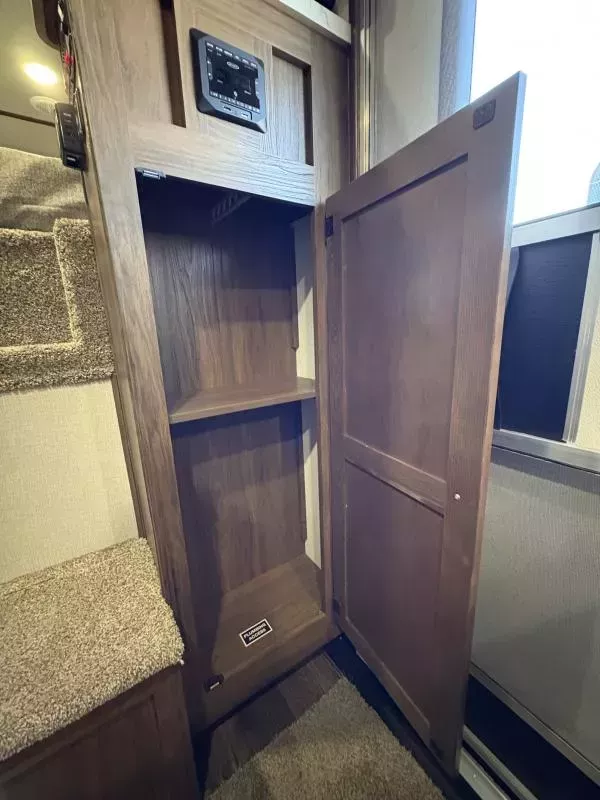 new Horse Trailers Bison Trailers  for sale, in Woodland, WA Thumbnail 6