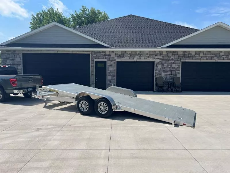 2026 Aluma 82x18' Tilt, Tandem Axle, Electric Brake, Front Rail, 14" Alum Wheels, Spare Tire