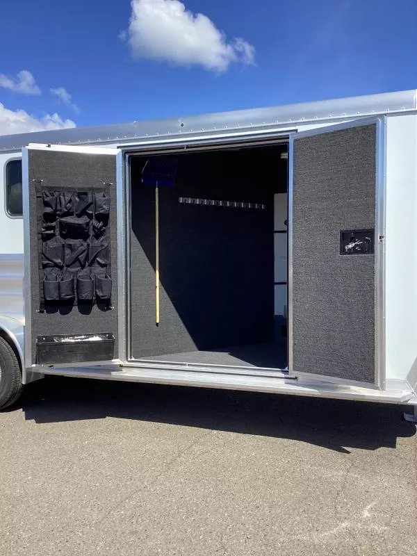 new Horse Trailers Featherlite  for sale, in Albany, OR Thumbnail 6
