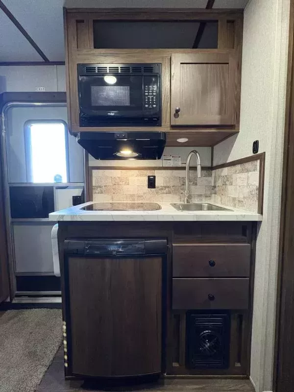 new Horse Trailers Bison Trailers  for sale, in Woodland, WA Thumbnail 8