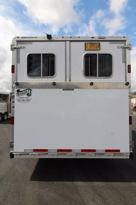 used Horse Trailers Featherlite  for sale, in Woodland, WA Thumbnail 28