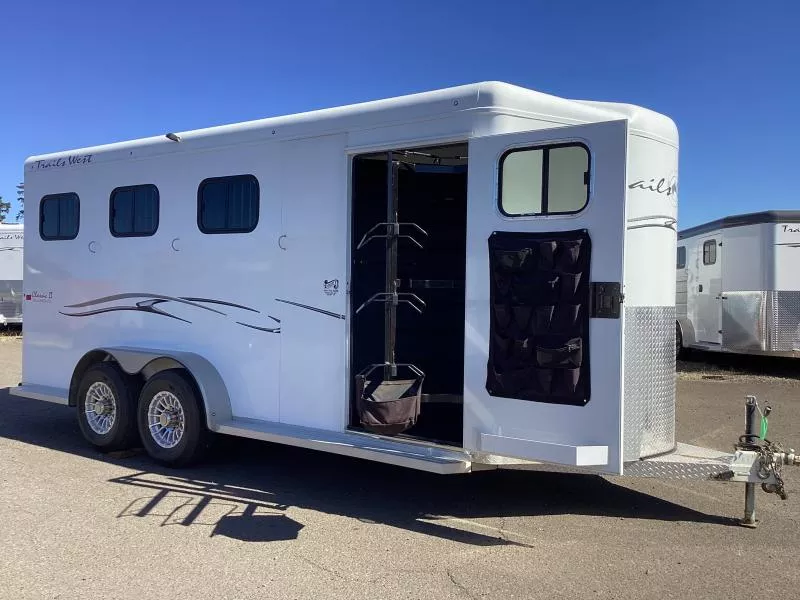 2019 Trails West Classic 3H-Escape Door Horse Trailer