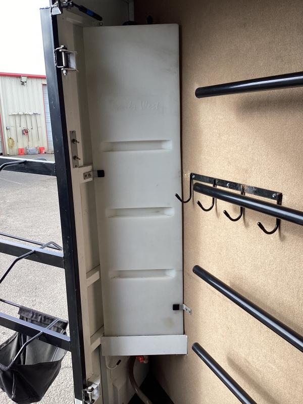 used Horse Trailers Trails West Manufacturing  for sale, in Albany, OR Thumbnail 4
