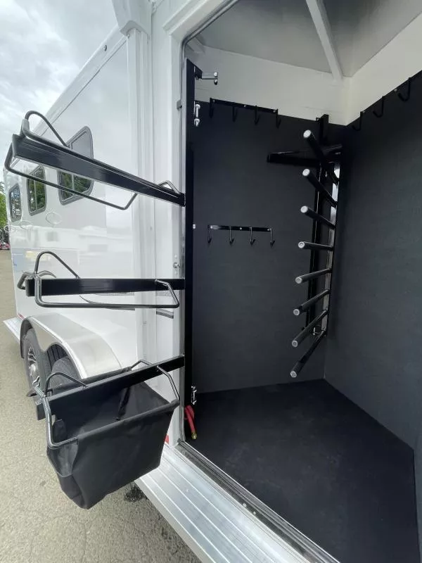 used Horse Trailers Trails West Manufacturing  for sale, in Woodland, WA Thumbnail 13