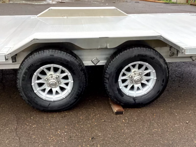 new Car Haulers / Racing Trailers Aluma  for sale, in Albany, OR Thumbnail 4