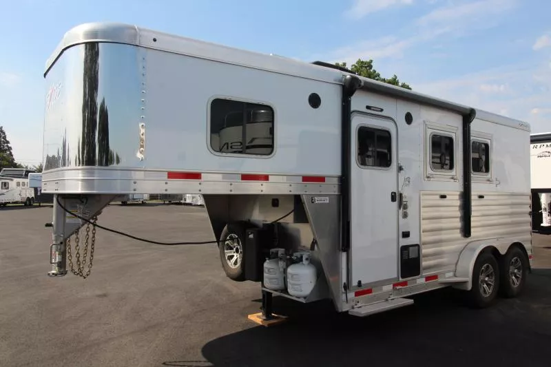 used Horse Trailers Exiss Trailers  for sale, in Woodland, WA Thumbnail 19