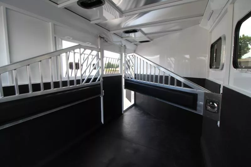 new Horse Trailers Trails West Manufacturing  for sale, in Woodland, WA Thumbnail 9