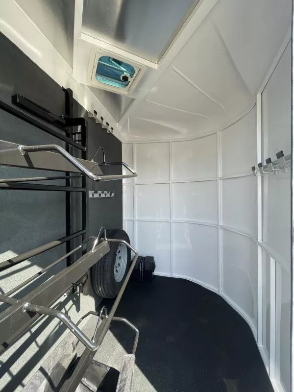 new Horse Trailers Trails West Manufacturing  for sale, in Woodland, WA Thumbnail 4