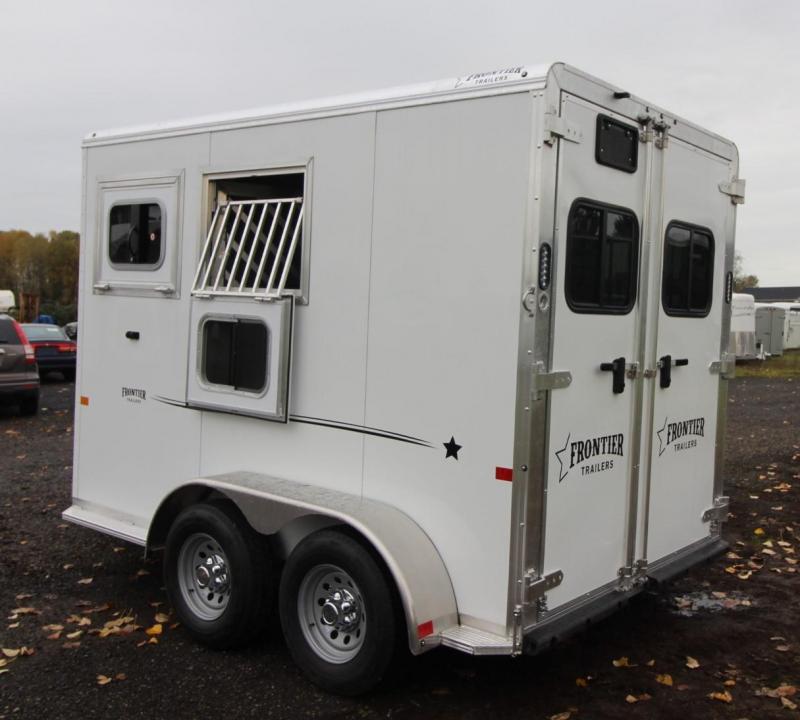 2022 Frontier Strider Series 2-Horse Bumper Pull Combo/Slant Horse Trailer 2022 Frontier Strider Series 2-Horse Bumper Pull Combo/Slant Horse Trailer