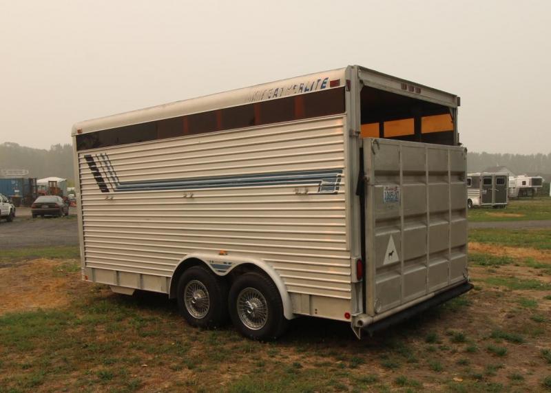 used Stock / Stock Combo Trailers Featherlite  for sale, in Woodland, WA Thumbnail 3