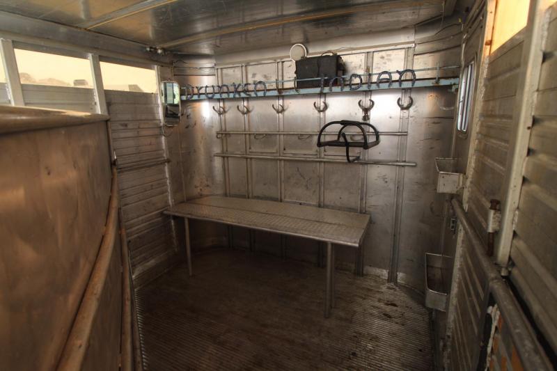 used Stock / Stock Combo Trailers Featherlite  for sale, in Woodland, WA Thumbnail 8