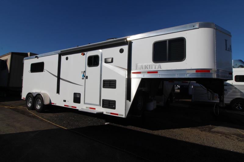 2019 Lakota Colt 7ft Short Wall Living Quarters 3 Horse Trailer Living Quarter Trailers For
