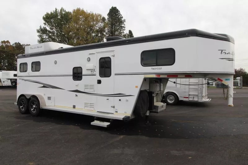 used Horse Trailers Trails West Manufacturing  for sale, in Woodland, WA Thumbnail 23