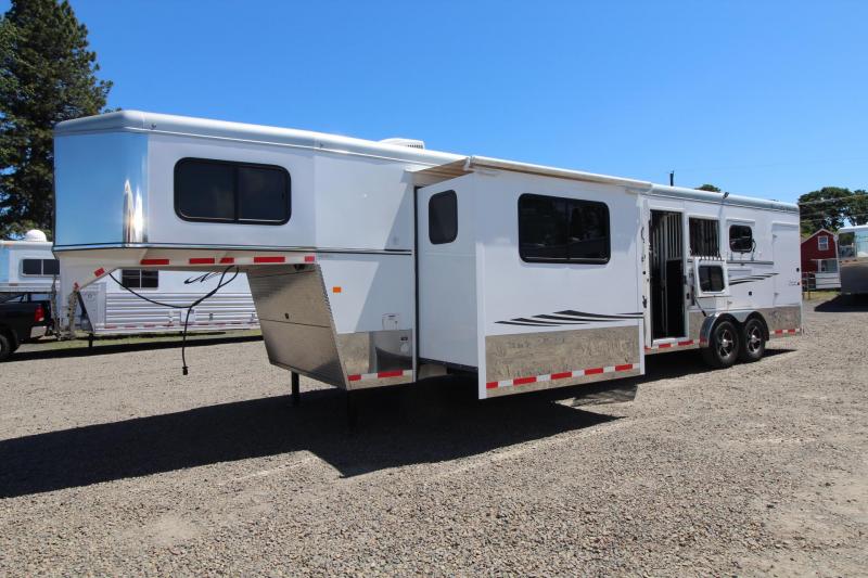 2017 TRAILS WEST SIERRA 13X13 - 8FT WIDE LIVING QUARTERS WITH SLIDE OUT - SIDE TACK - BROOM CLOSET - MANGERS 2017 TRAILS WEST SIERRA 13X13 - 8FT WIDE LIVING QUARTERS WITH SLIDE OUT - SIDE TACK - BROOM CLOSET - MANGERS