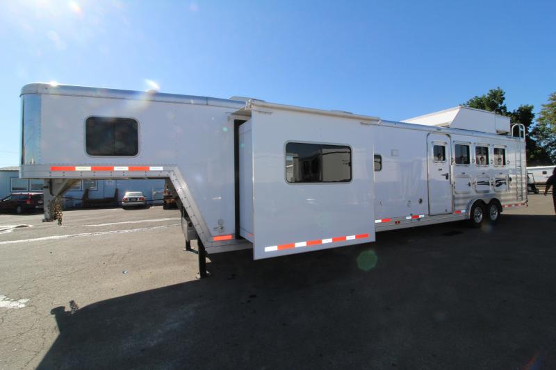 2019 Featherlite 9821- 17ft w/ Slide - BELOW COST! - All Aluminum - GENERATOR - 4 Horse Living Quarters Trailer - Haypod & More! PRICE REDUCED $15000 2019 Featherlite 9821- 17ft w/ Slide - BELOW COST! - All Aluminum - GENERATOR - 4 Horse Living Quarters Trailer - Haypod & More! PRICE REDUCED $15000