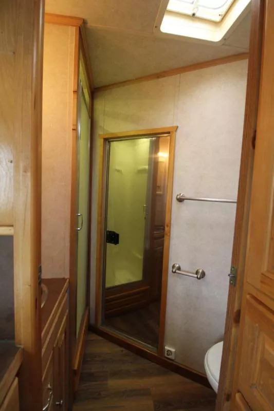 used Horse Trailers Classic Manufacturing  for sale, in Woodland, WA Thumbnail 14