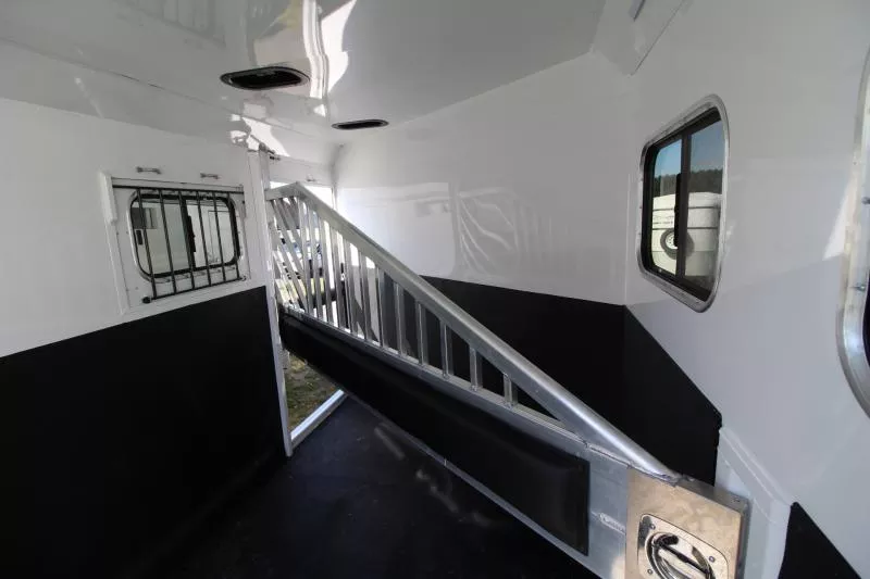 new Horse Trailers Trails West Manufacturing  for sale, in Woodland, WA Thumbnail 10