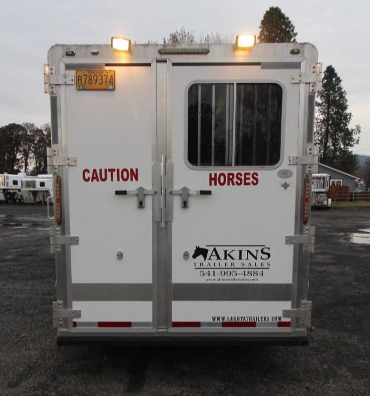 2008 Lakota 2 HORSE LIVING QUARTERS TRAILER SLIDEOUT POWER AWNING