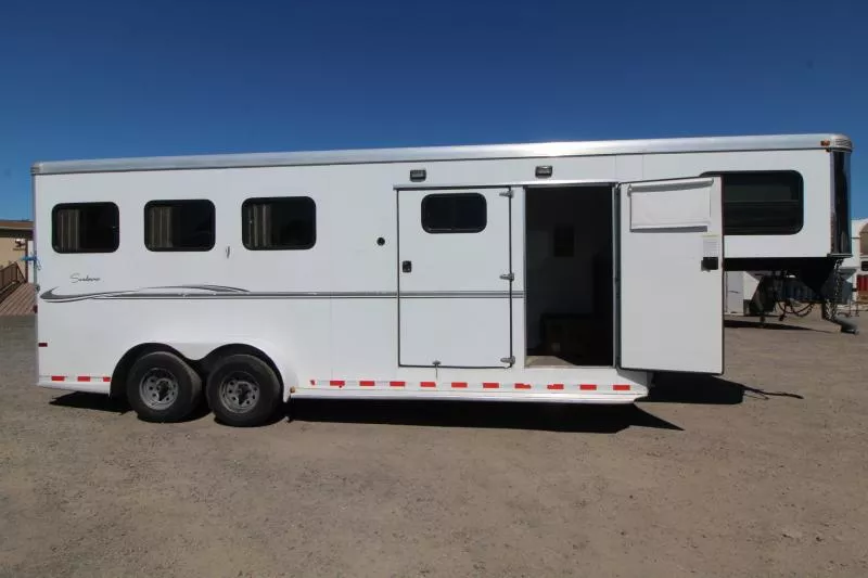 used Horse Trailers Sundowner Trailers  for sale, in Woodland, WA Thumbnail 4