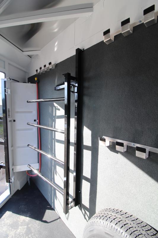 new Horse Trailers Trails West Manufacturing  for sale, in Woodland, WA Thumbnail 4