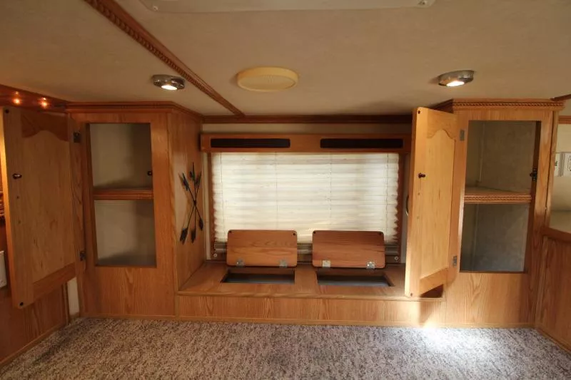used Horse Trailers Sundowner Trailers  for sale, in Woodland, WA Thumbnail 7