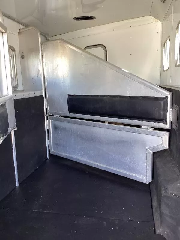 used Horse Trailers Exiss Trailers  for sale, in Albany, OR Thumbnail 21