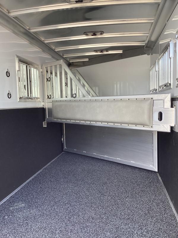 new Horse Trailers Featherlite  for sale, in Albany, OR Thumbnail 6