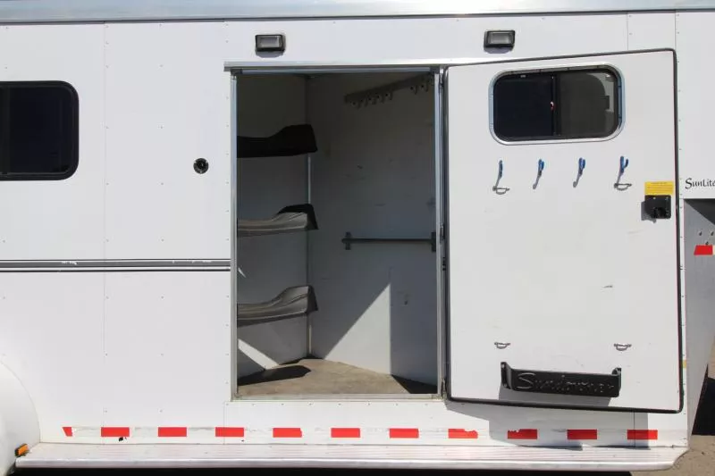 used Horse Trailers Sundowner Trailers  for sale, in Woodland, WA Thumbnail 6