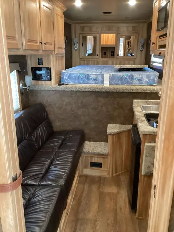 used Horse Trailers Exiss Trailers  for sale, in Albany, OR Thumbnail 10