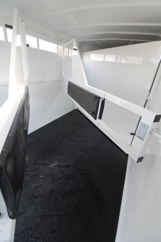 new Horse Trailers Thuro-Bilt  for sale, in Woodland, WA Thumbnail 7
