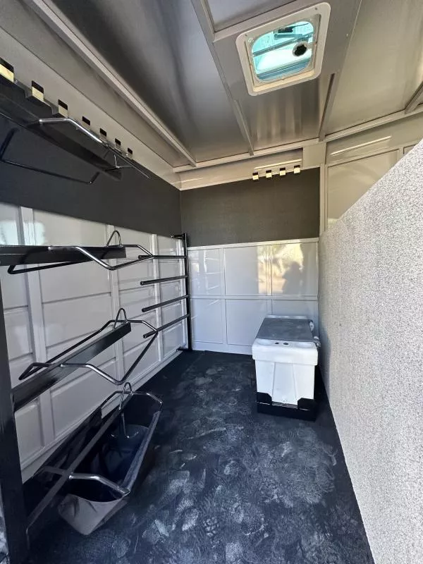 new Stock / Stock Combo Trailers Trails West  for sale, in Albany, OR Thumbnail 2