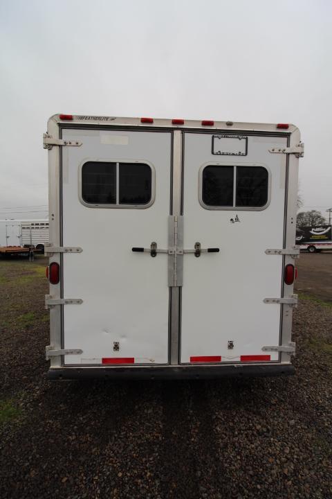 used Horse Trailers Featherlite  for sale, in Albany, OR Thumbnail 6