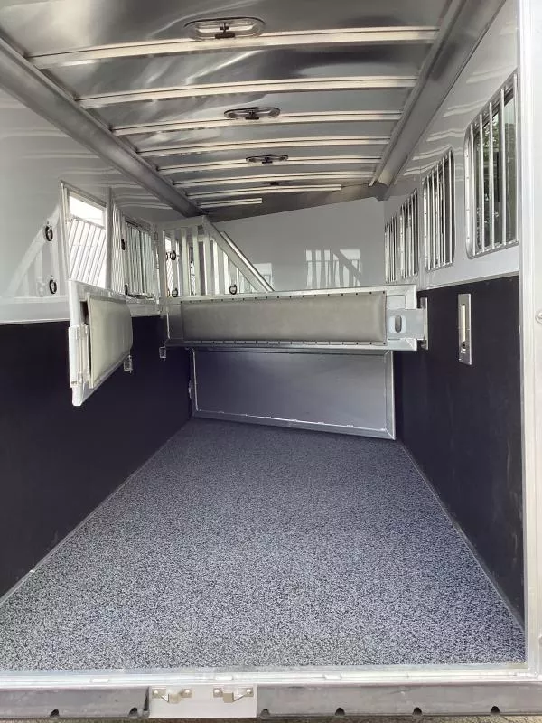 new Horse Trailers Featherlite  for sale, in Albany, OR Thumbnail 6