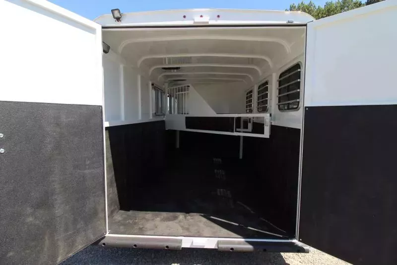 new Horse Trailers Thuro-Bilt  for sale, in Woodland, WA Thumbnail 6